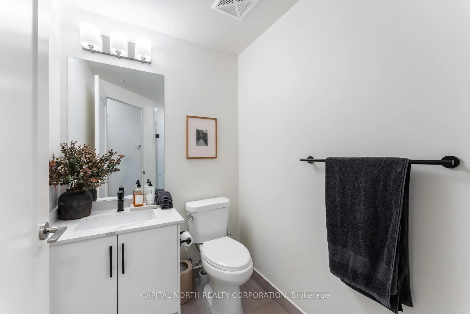 Photo 25 of Unit 1011, 9000 Jane Street, Vaughan, Vellore Village — HOMEH