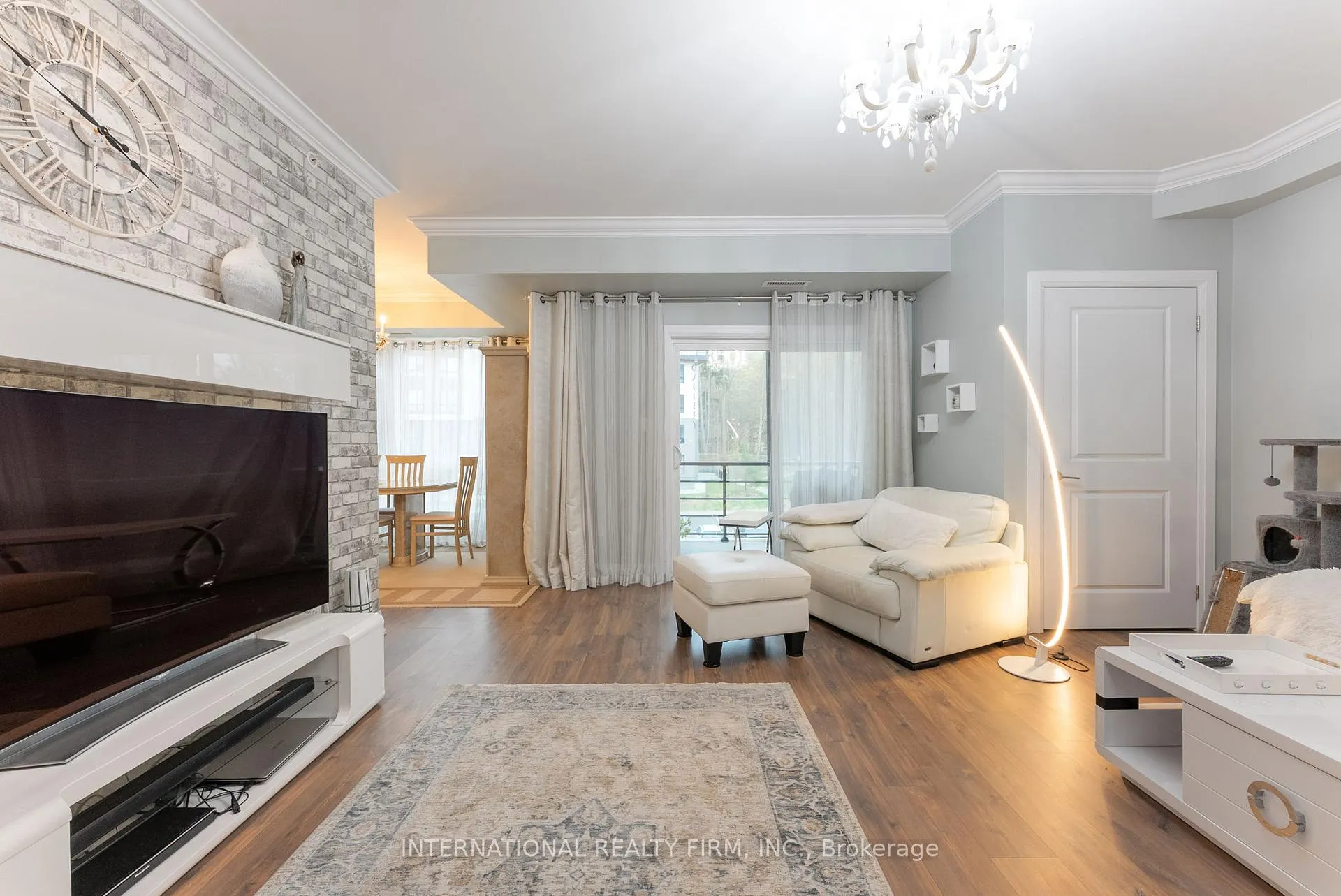 Photo 5 of Unit 202, 306 Essa Road, Barrie, 400 West — HOMEH