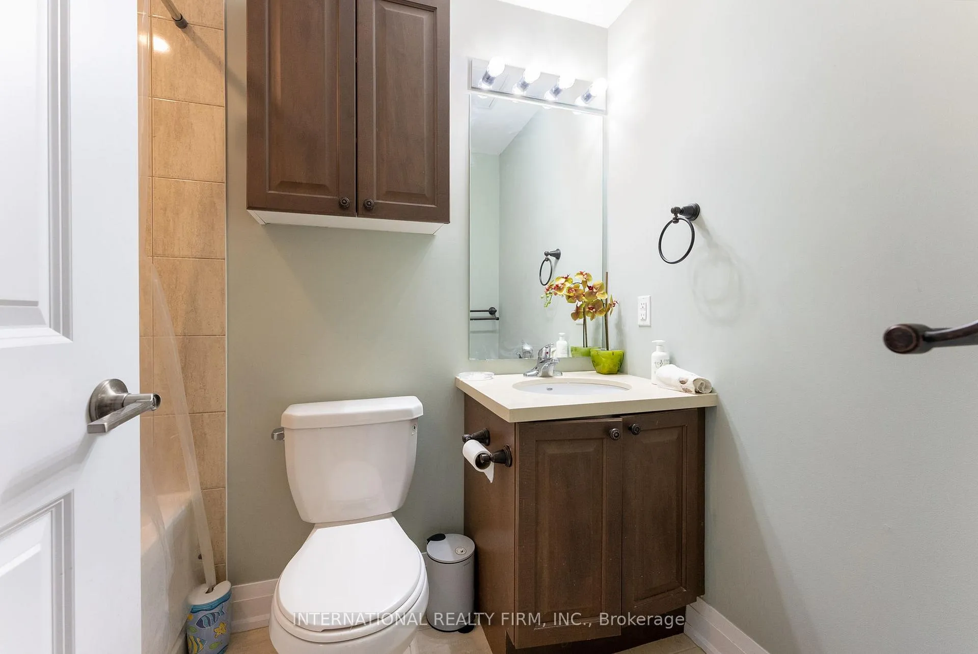 Photo 15 of Unit 202, 306 Essa Road, Barrie, 400 West — HOMEH