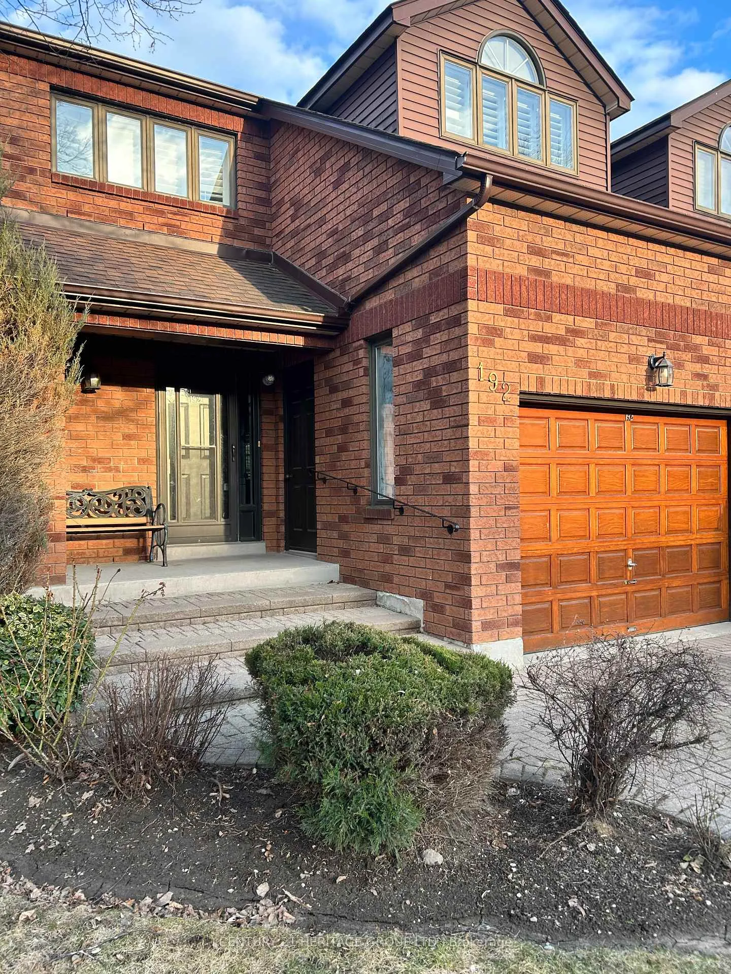 Photo 2 of 192 Green Briar Road, New Tecumseth, Alliston — HOMEH