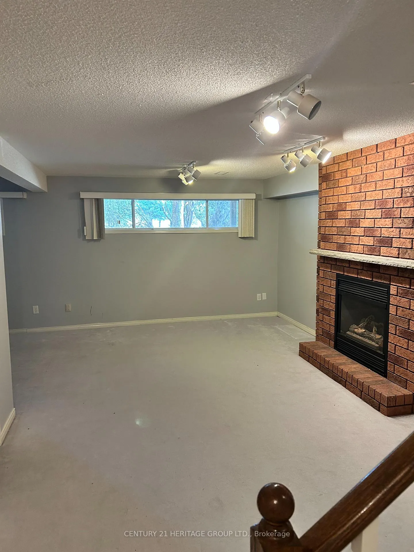 Photo 7 of 192 Green Briar Road, New Tecumseth, Alliston — HOMEH