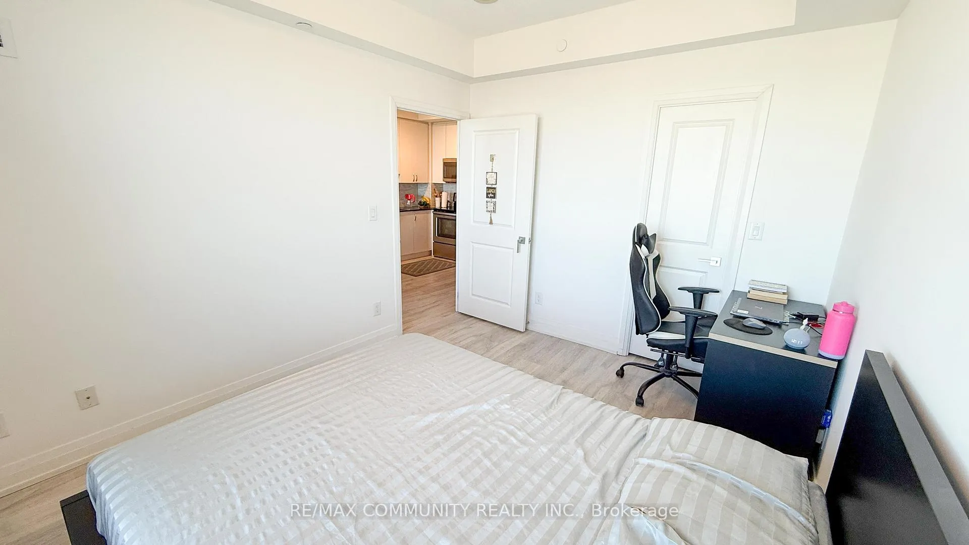Photo 14 of Unit 2110, 3700 Highway 7 Road, Vaughan, Vaughan Corporate Centre — HOMEH