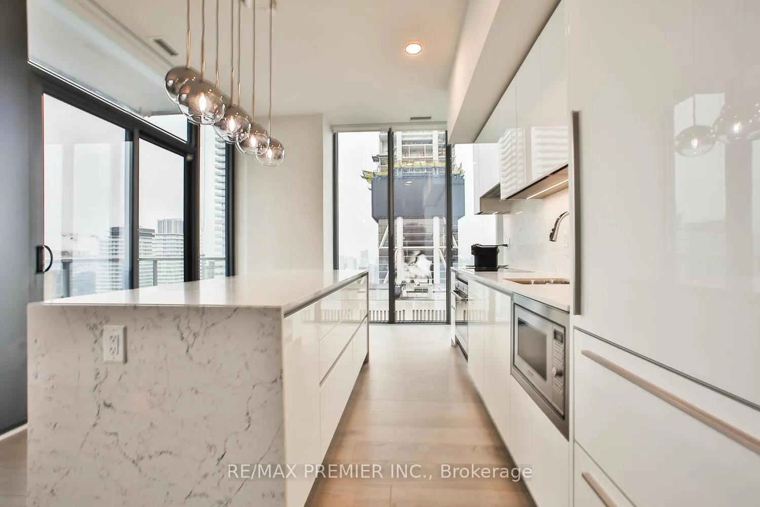 Photo 18 of Unit 5006, 8 Cumberland Street, Toronto, The Annex — HOMEH