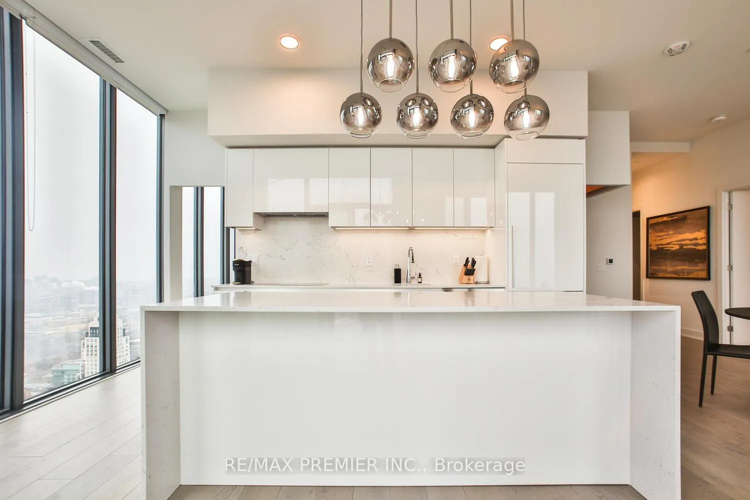 Photo 20 of Unit 5006, 8 Cumberland Street, Toronto, The Annex — HOMEH