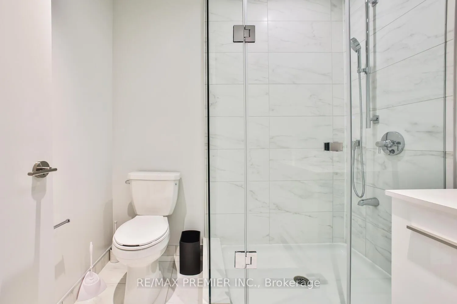 Photo 36 of Unit 5006, 8 Cumberland Street, Toronto, The Annex — HOMEH