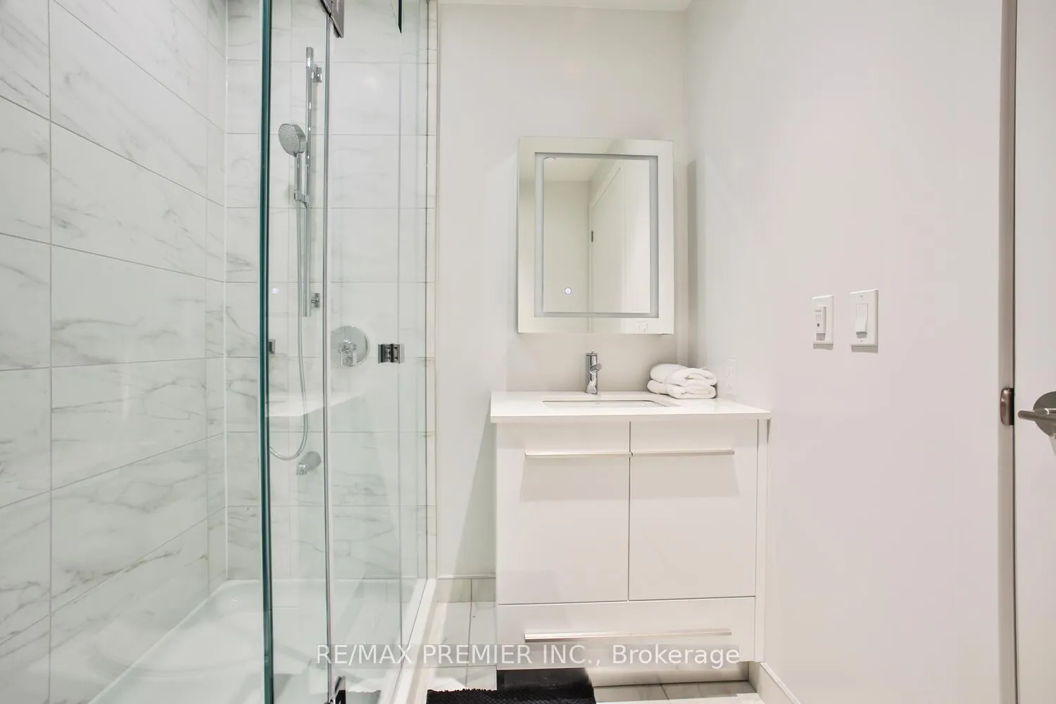 Photo 37 of Unit 5006, 8 Cumberland Street, Toronto, The Annex — HOMEH