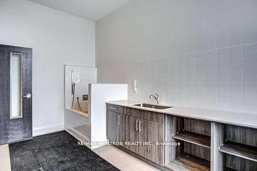 Photo 30 of Unit PH402, 555 William Graham Drive, Aurora, Rural Aurora — HOMEH