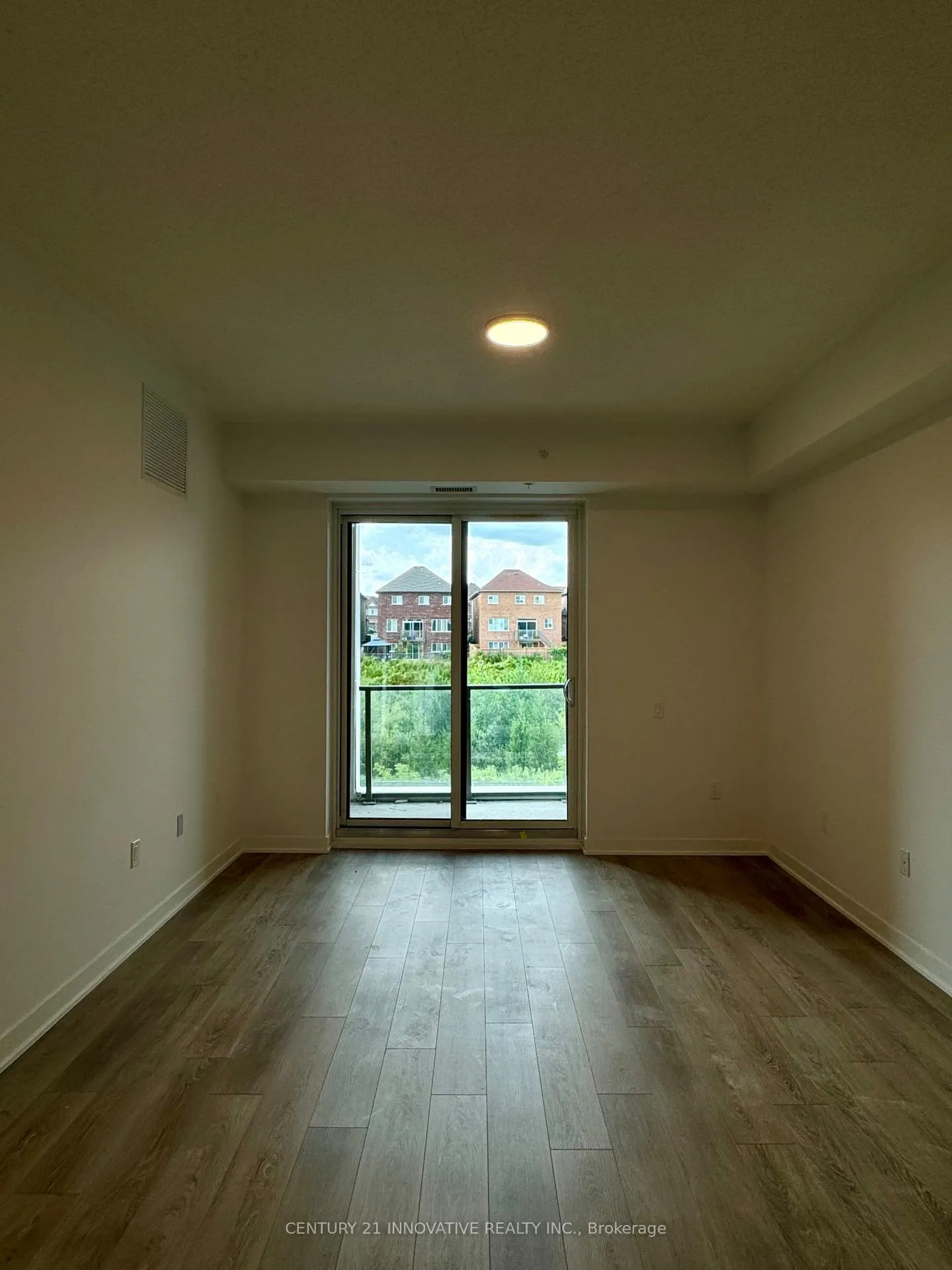 Photo 18 of Unit 217, 385 Arctic Red Drive, Oshawa, Windfields — HOMEH
