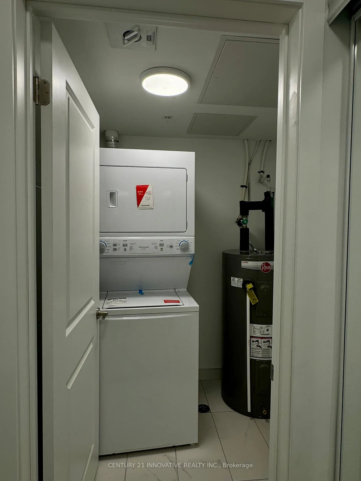 Photo 21 of Unit 217, 385 Arctic Red Drive, Oshawa, Windfields — HOMEH