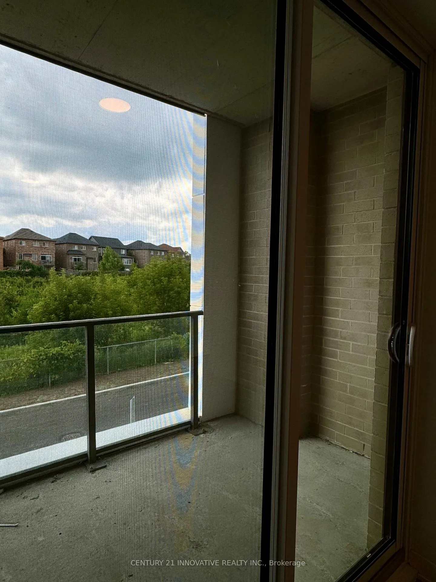 Photo 22 of Unit 217, 385 Arctic Red Drive, Oshawa, Windfields — HOMEH