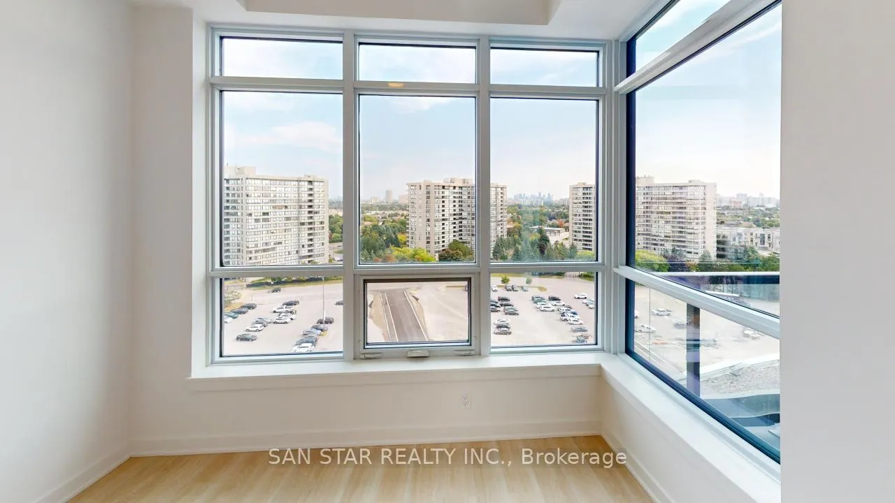 Photo 4 of Unit B-1012, 50 Upper Mall Way, Vaughan, Brownridge — HOMEH