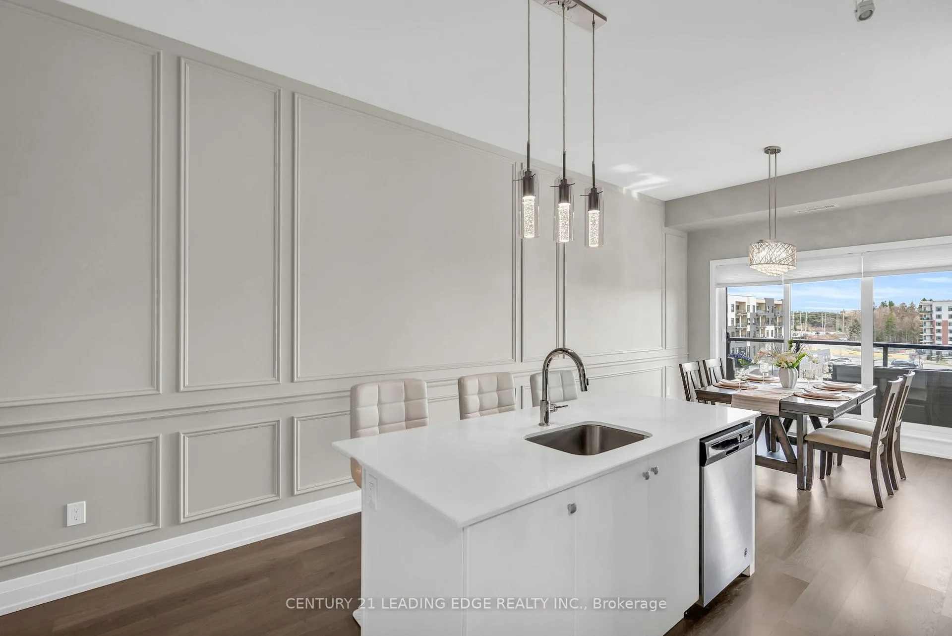 Photo 6 of Unit 406, 555 William Graham Drive, Aurora, Rural Aurora — HOMEH