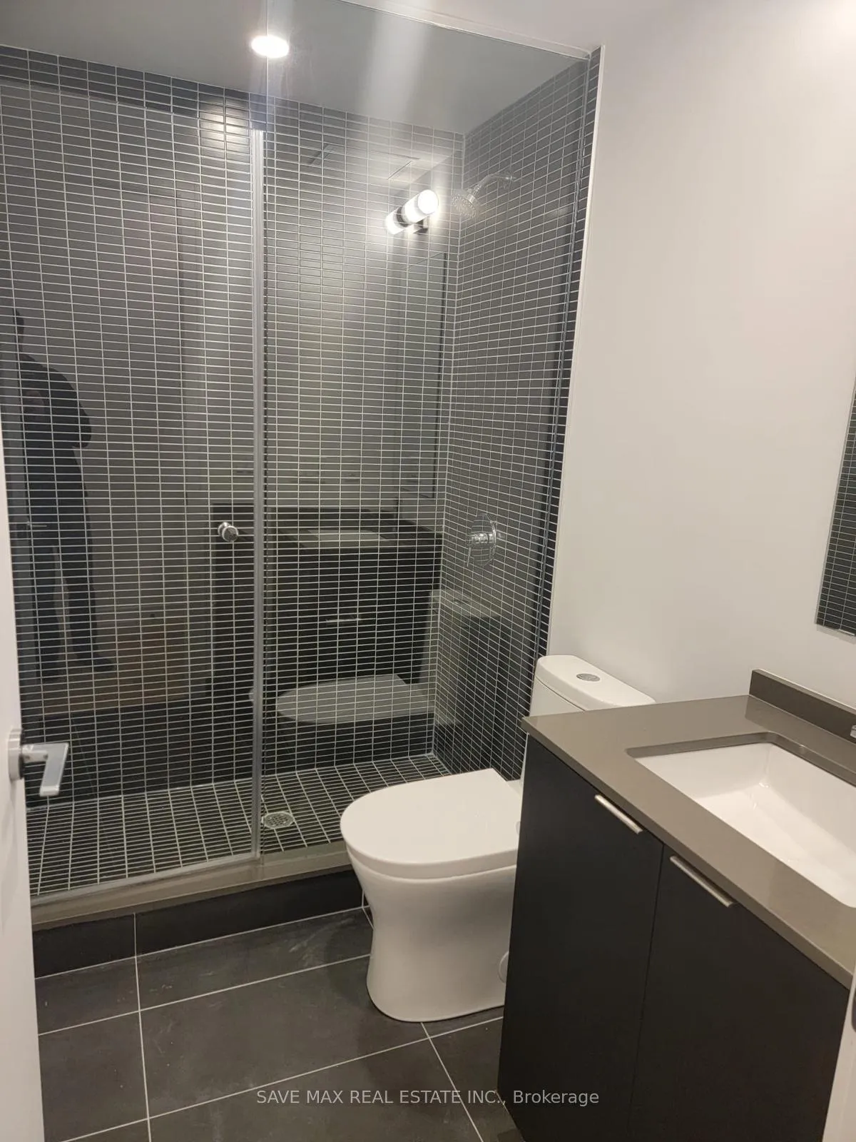 Photo 7 of Unit 303, 1 Jarvis Street, Hamilton, Beasley — HOMEH