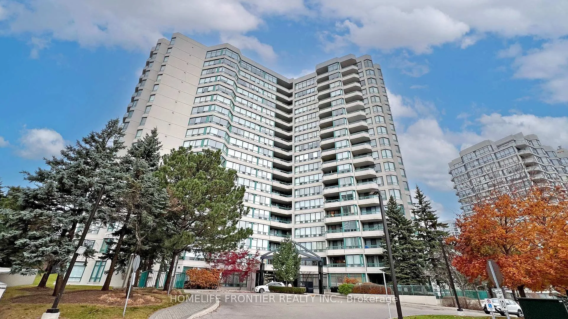 Photo 1 of Unit 605, 7250 Yonge Street, Vaughan, Crestwood-Springfarm-Yorkhill — HOMEH