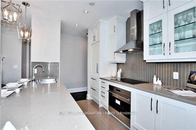 Photo 10 of Unit 215, 9 Stollery Pond Crescent, Markham, Angus Glen — HOMEH