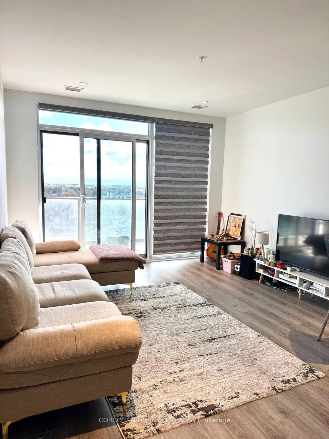 Front of Unit 1905, 15 Glebe Street