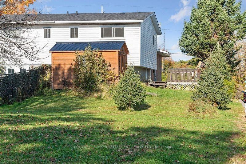Photo 4 of 212 Nelson Street E, Carleton Place — HOMEH