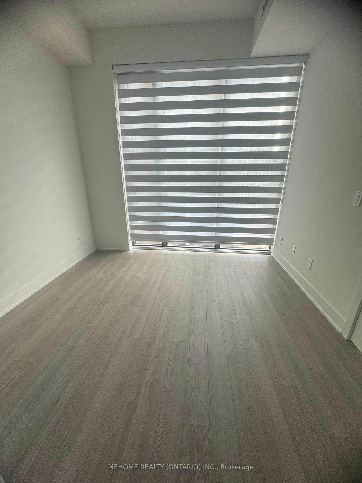 Photo 9 of Unit 1304, 8 Cumberland Street, Toronto, The Annex — HOMEH