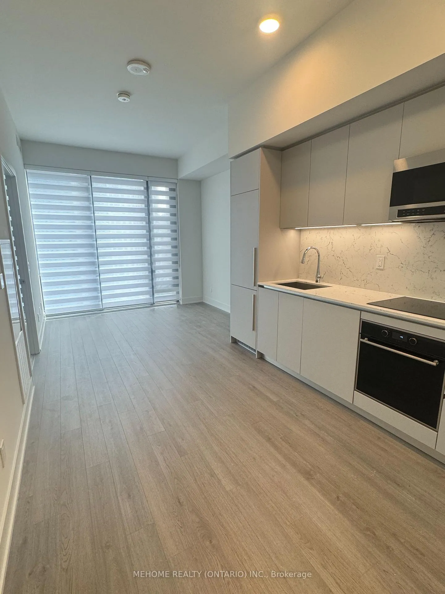 Photo 12 of Unit 1304, 8 Cumberland Street, Toronto, The Annex — HOMEH