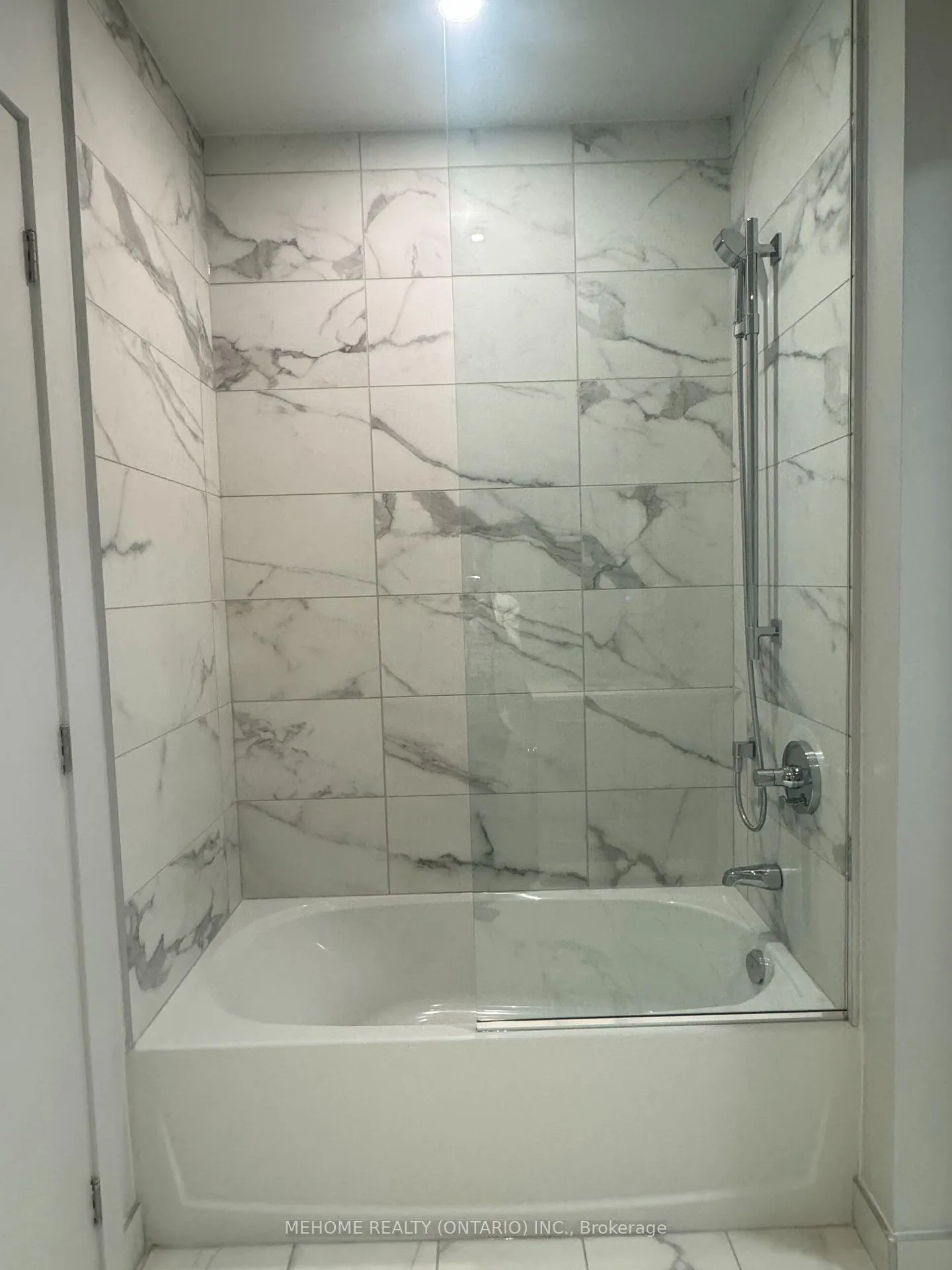 Photo 14 of Unit 1304, 8 Cumberland Street, Toronto, The Annex — HOMEH