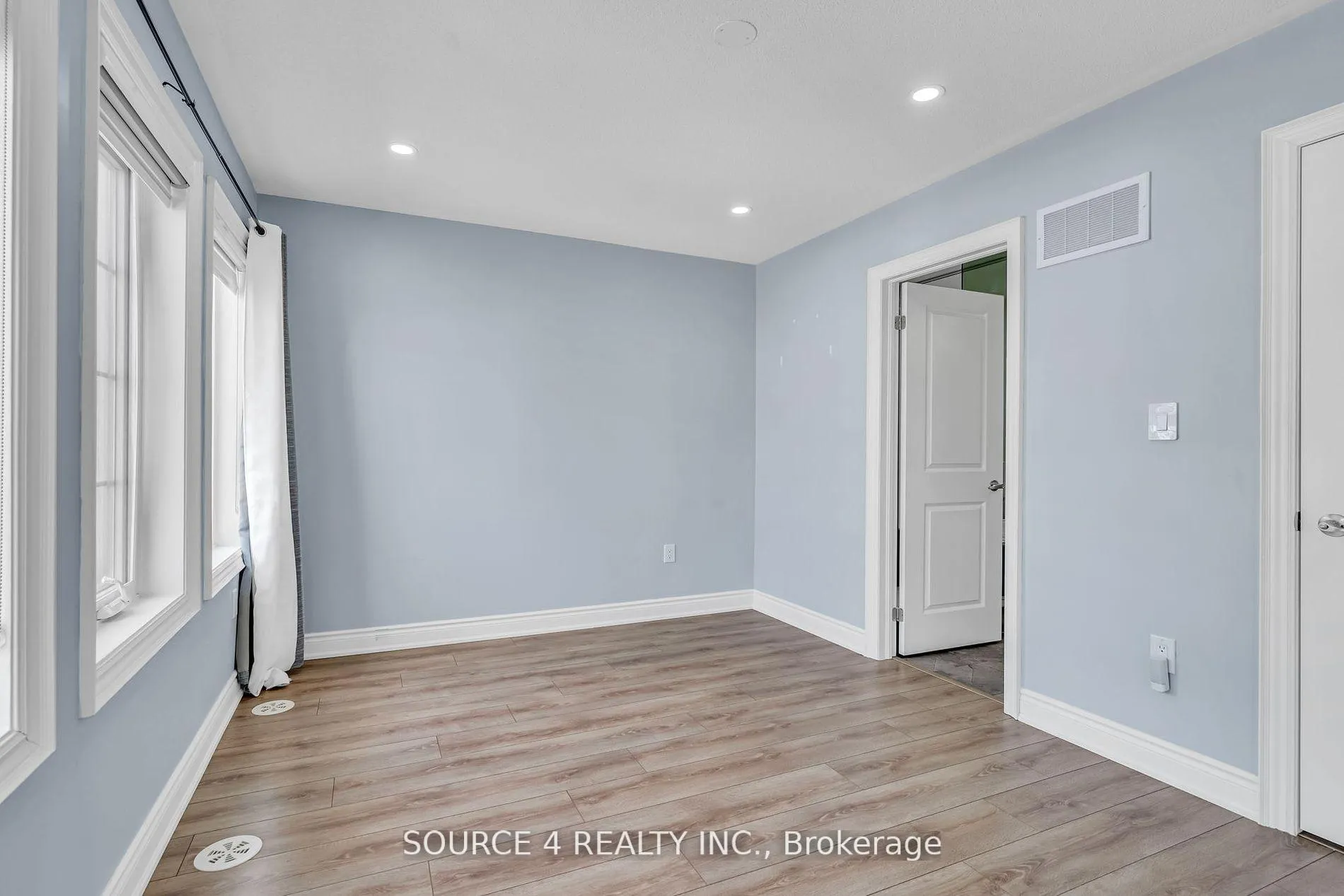 Photo 24 of Unit 107, 2563 Larida Path, Oshawa, Windfields — HOMEH