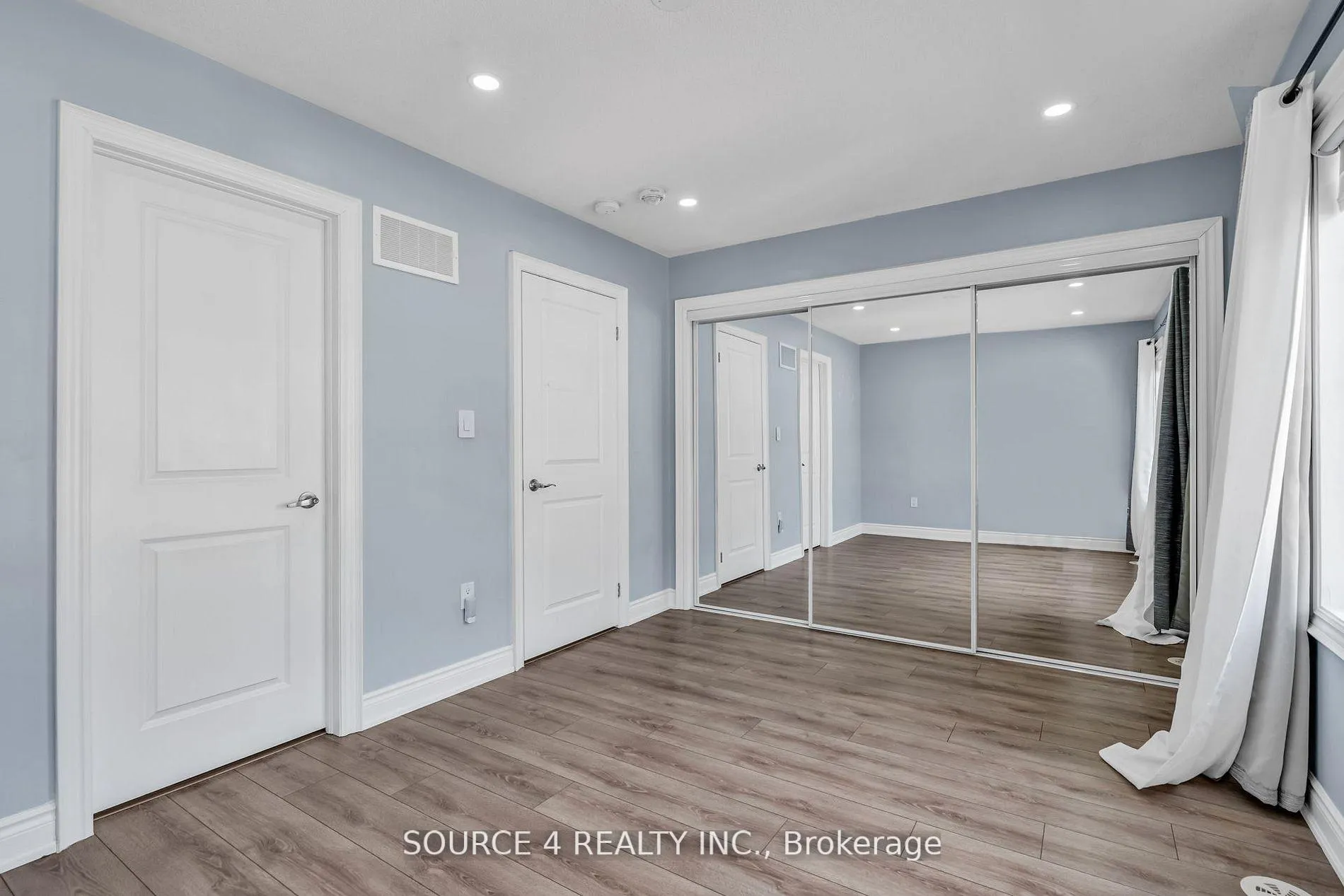 Photo 25 of Unit 107, 2563 Larida Path, Oshawa, Windfields — HOMEH
