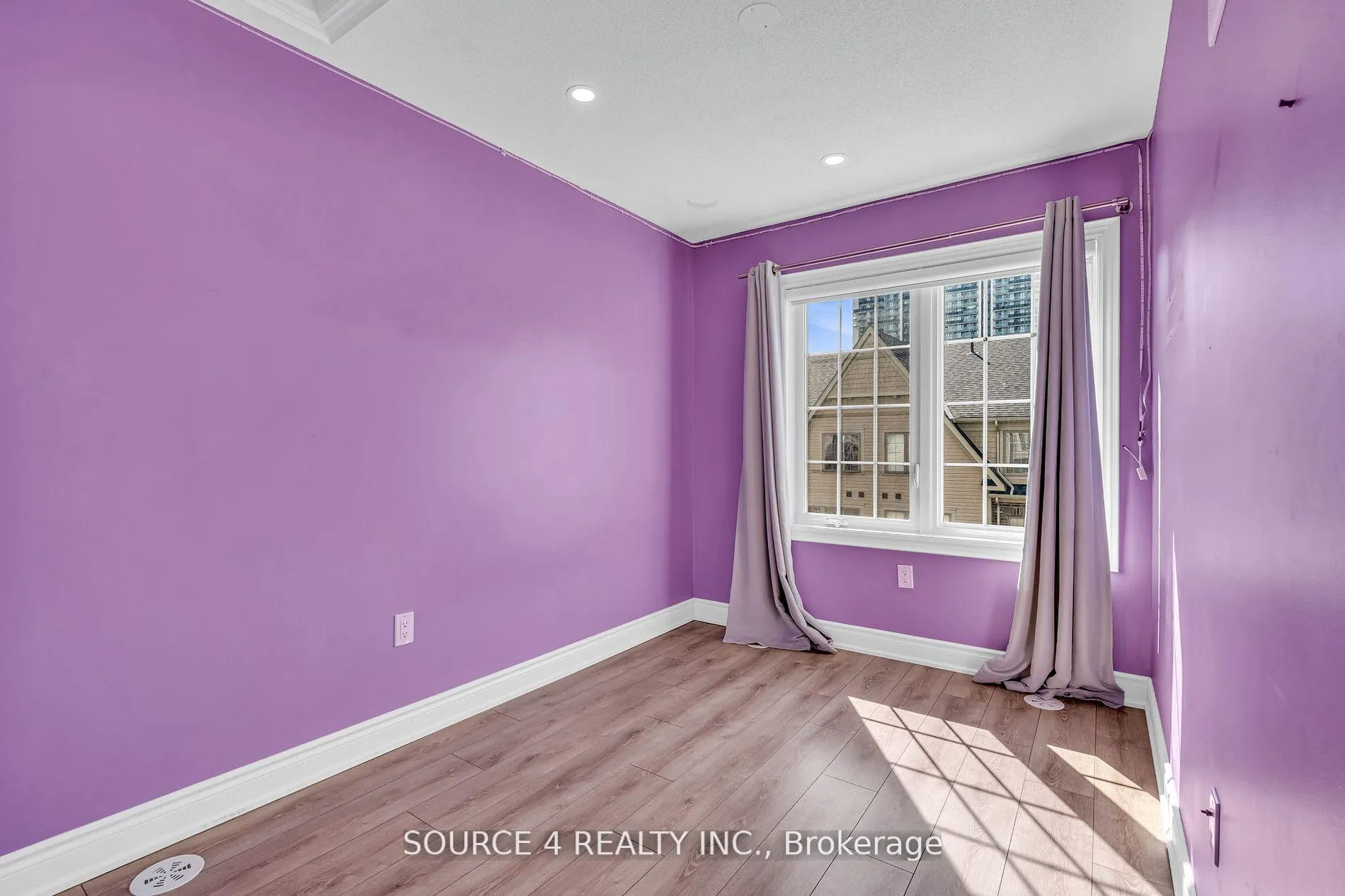 Photo 30 of Unit 107, 2563 Larida Path, Oshawa, Windfields — HOMEH