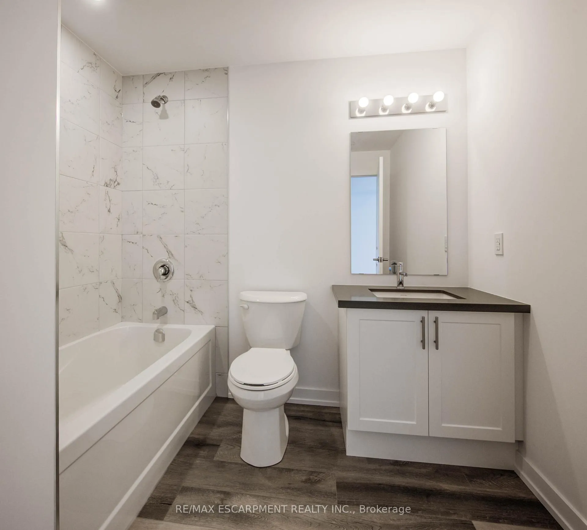 Photo 19 of Unit 435, 10 Mallard Trail E, Hamilton, Waterdown — HOMEH
