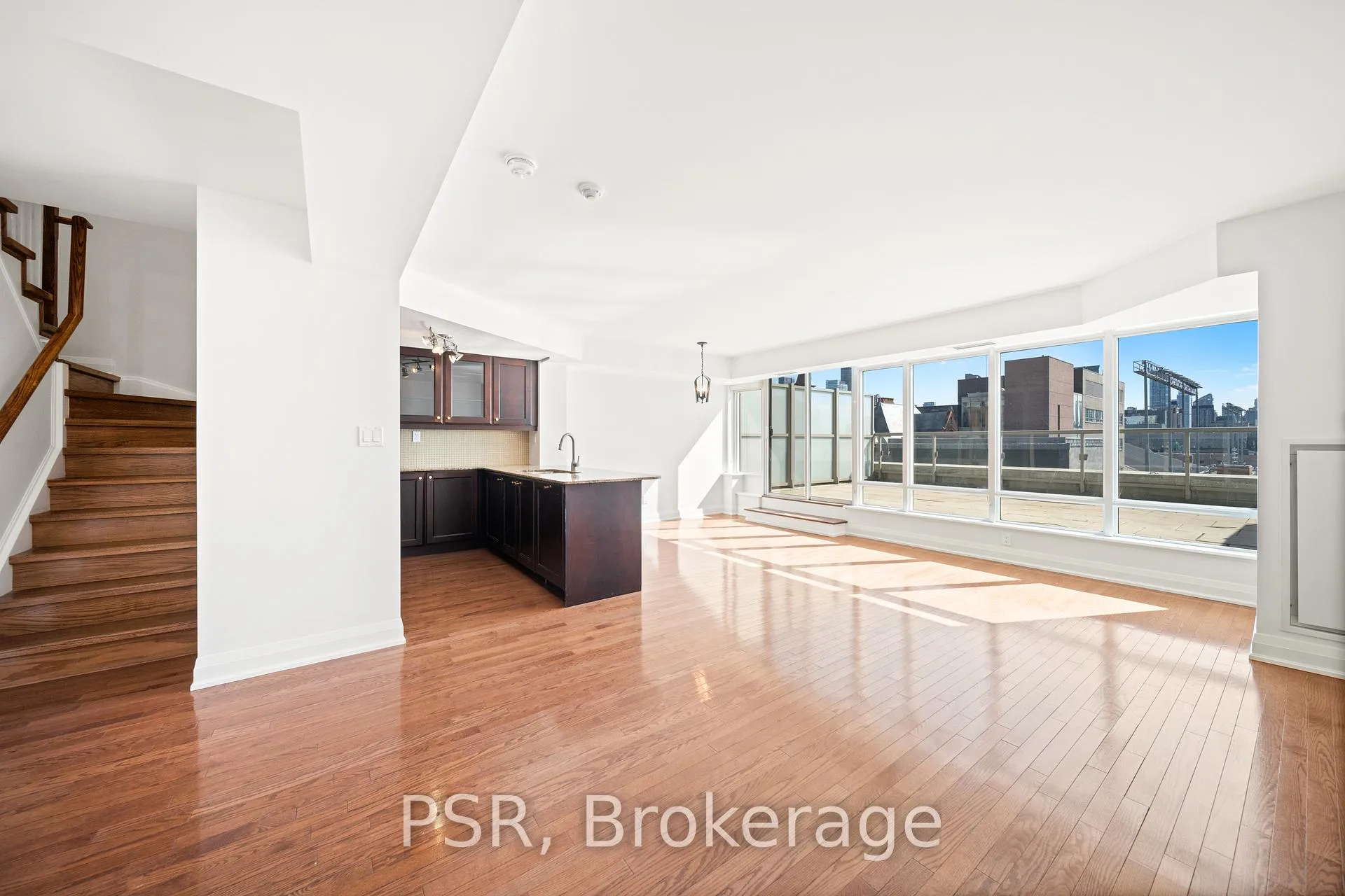 Photo 2 of Unit 508, 1 Bedford Road, Toronto, The Annex — HOMEH
