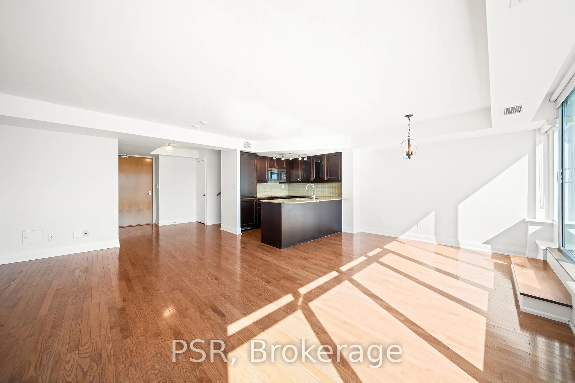 Photo 3 of Unit 508, 1 Bedford Road, Toronto, The Annex — HOMEH