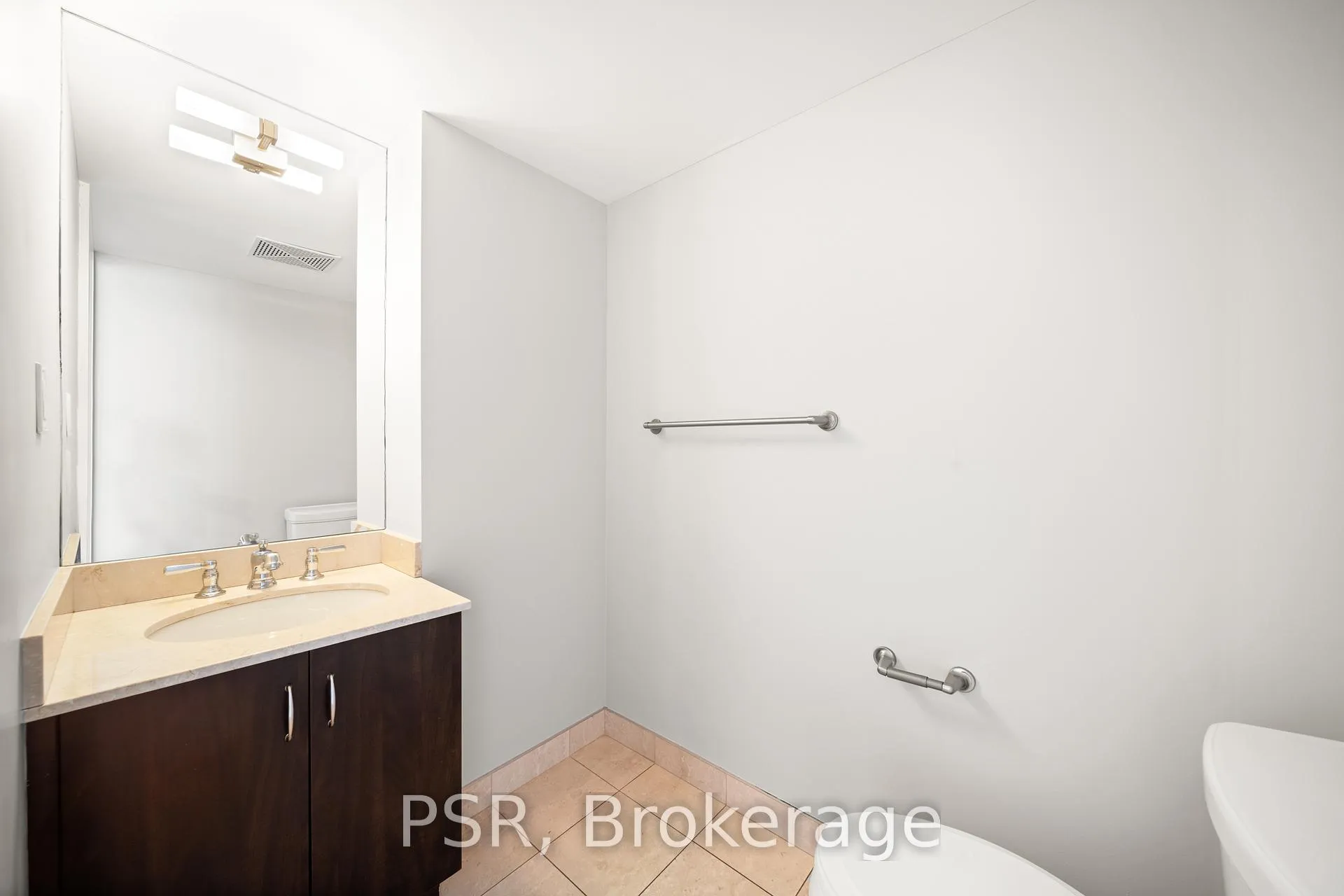 Photo 9 of Unit 508, 1 Bedford Road, Toronto, The Annex — HOMEH