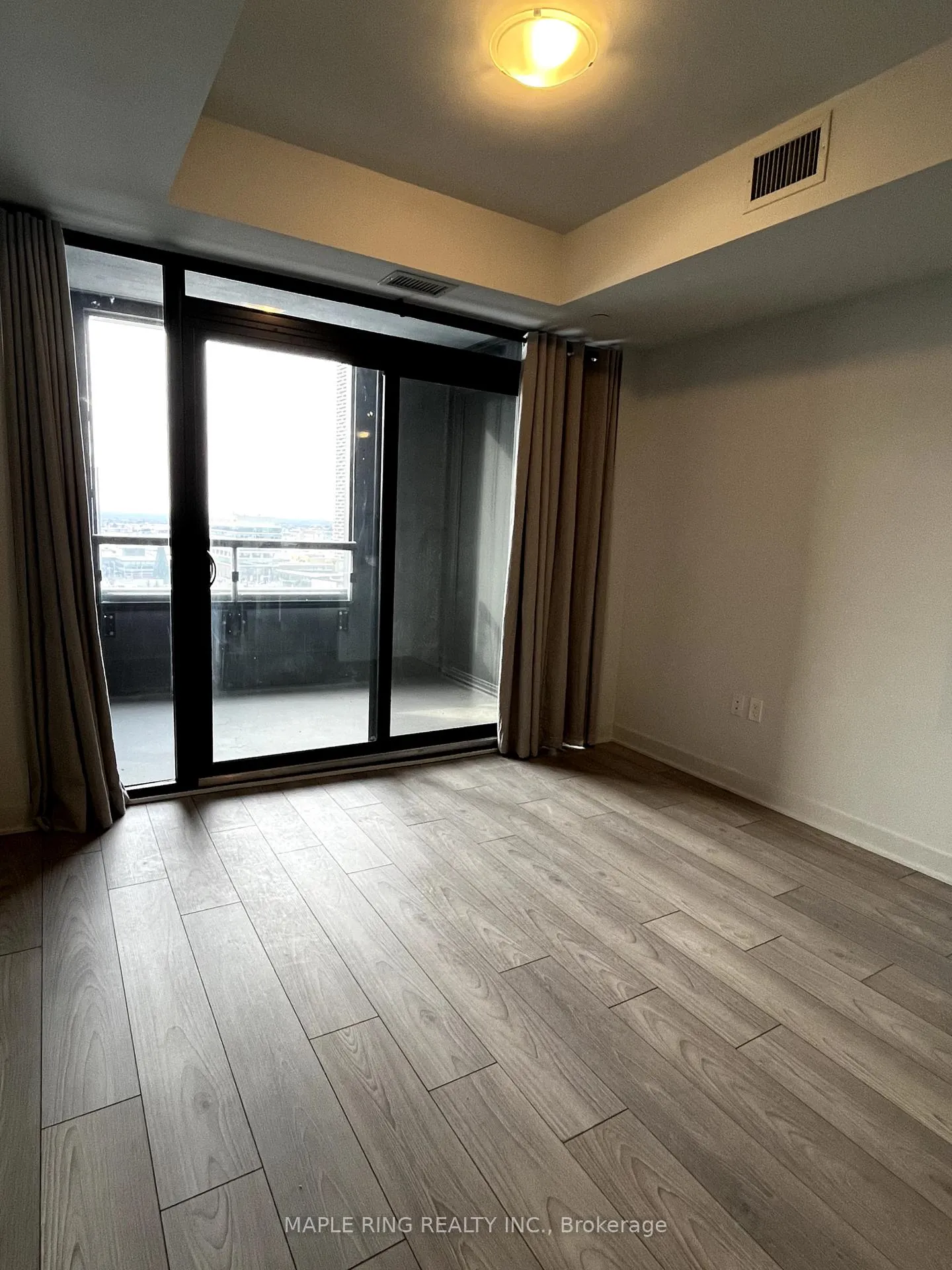 Photo 4 of Unit 1513, 2920 Highway 7, Vaughan, Vaughan Corporate Centre — HOMEH