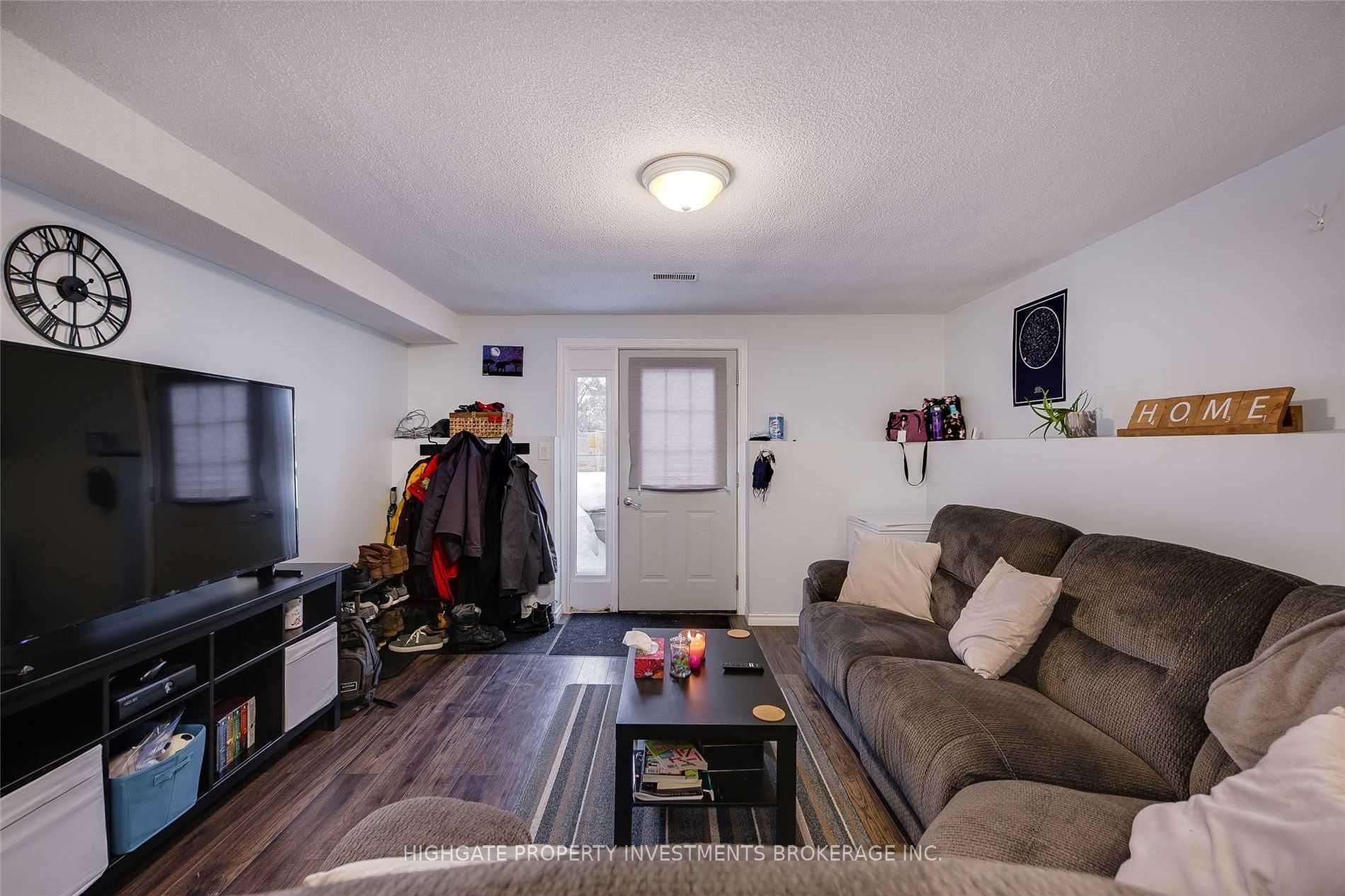 Photo 3 of Unit Lower, 36 Rosenfeld Drive, Barrie, Grove East — HOMEH