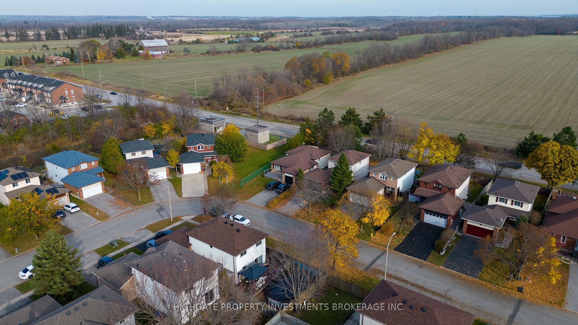 Photo 10 of Unit Lower, 36 Rosenfeld Drive, Barrie, Grove East — HOMEH
