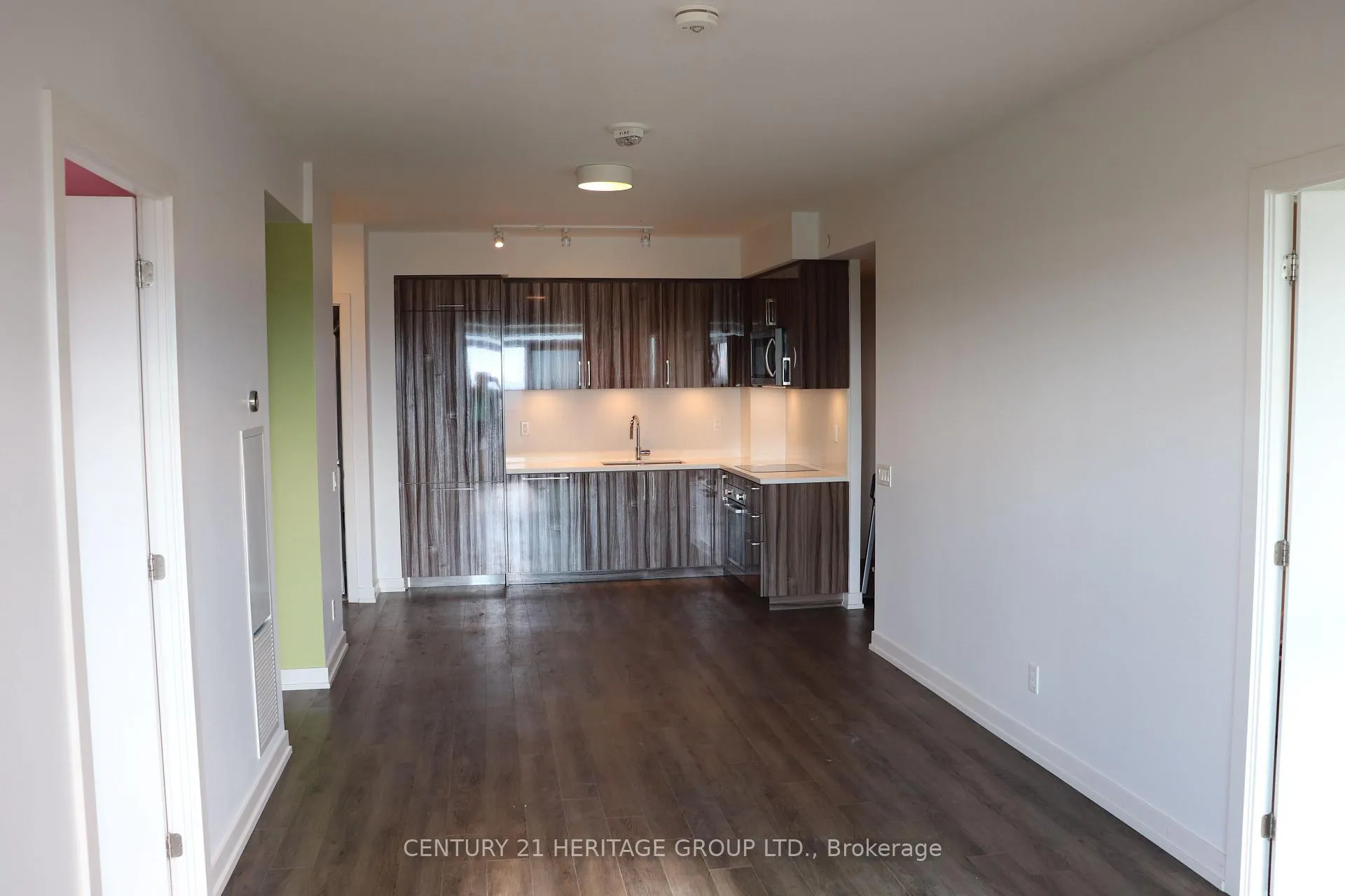 Photo 4 of Unit 2109, 1 Grandview Avenue, Markham, Thornhill — HOMEH