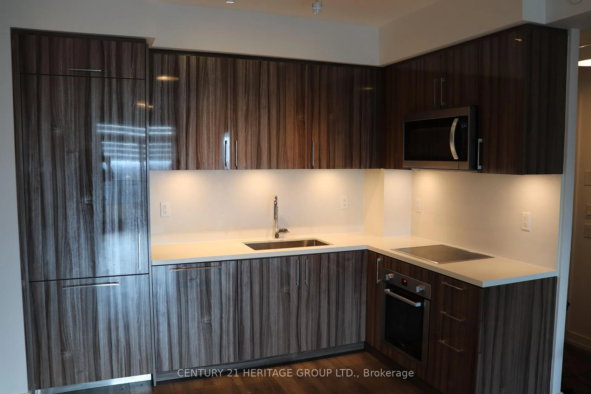 Photo 5 of Unit 2109, 1 Grandview Avenue, Markham, Thornhill — HOMEH