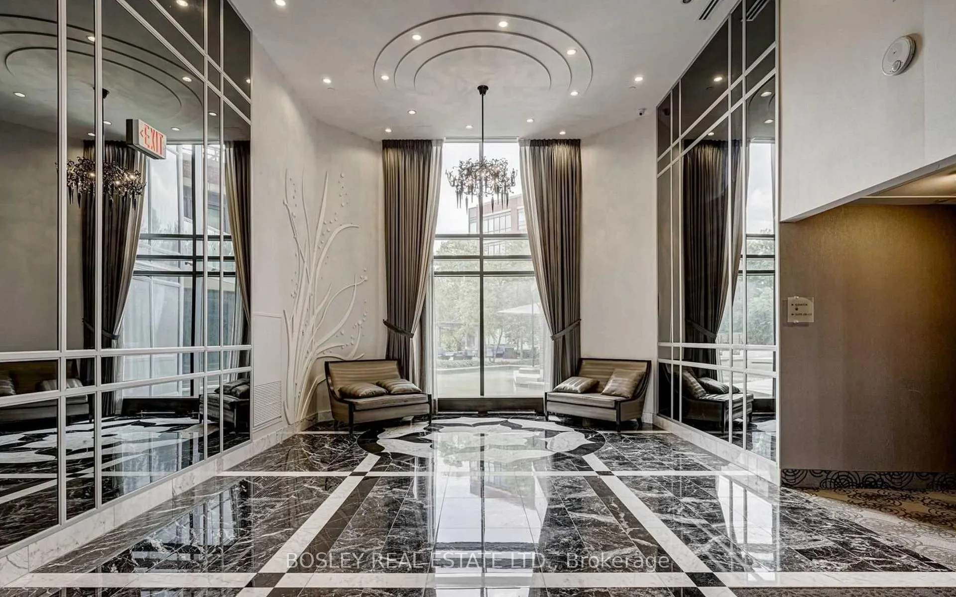 Photo 2 of Unit 407, 7608 Yonge Street, Vaughan, Crestwood-Springfarm-Yorkhill — HOMEH