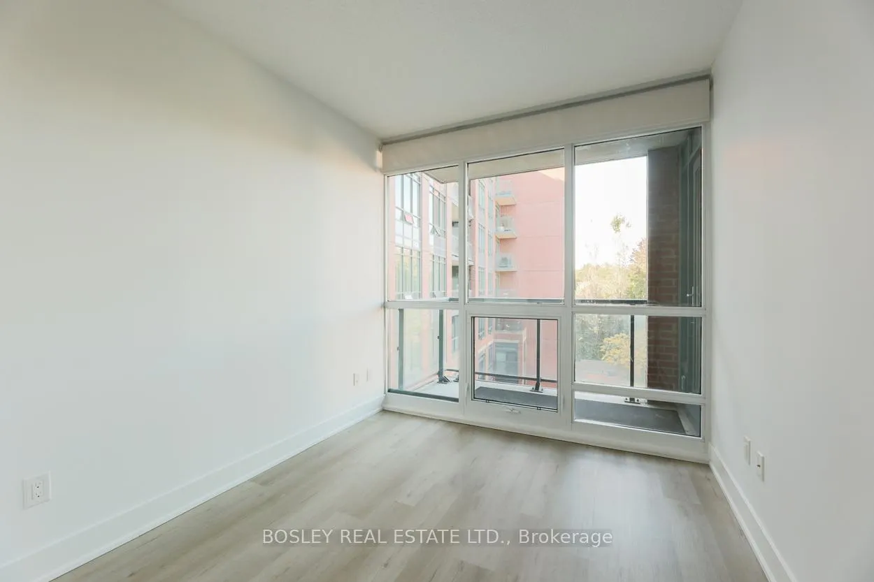 Photo 22 of Unit 407, 7608 Yonge Street, Vaughan, Crestwood-Springfarm-Yorkhill — HOMEH
