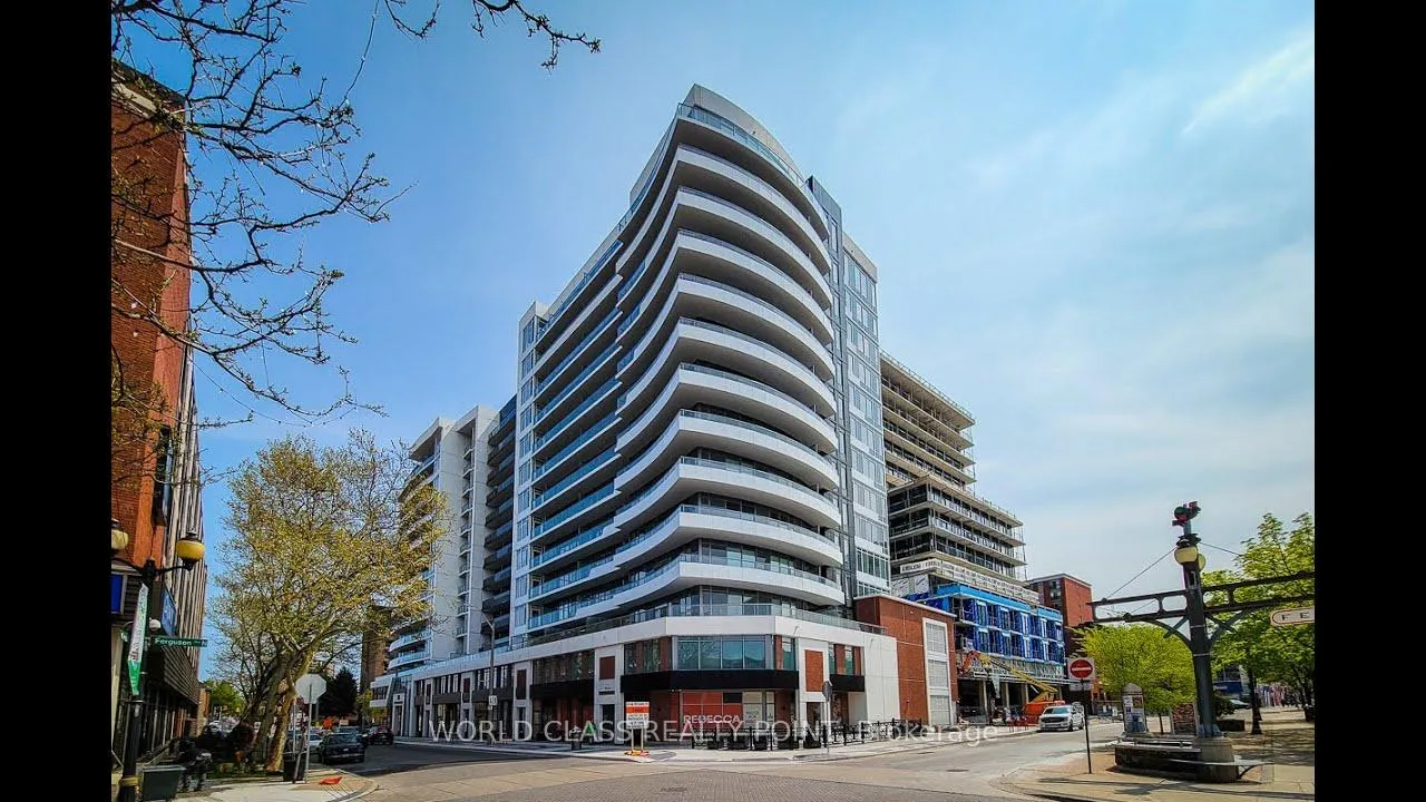 Front of Unit 1110, 212 King William St Street N