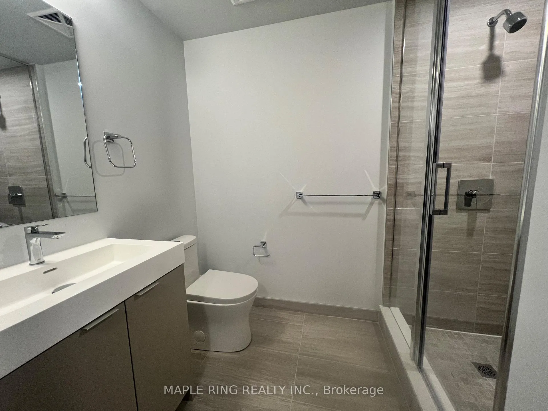 Photo 3 of Unit 908, 2920 Highway Road, Vaughan, Concord — HOMEH