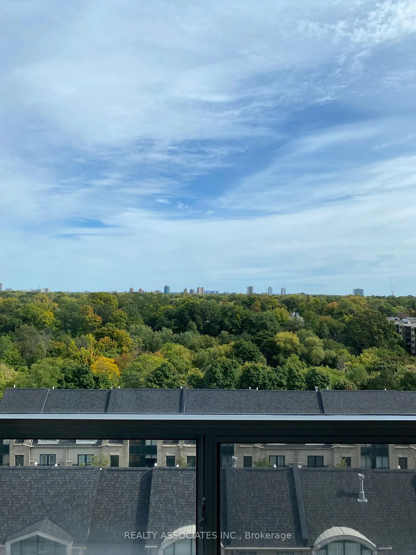 Photo 7 of Unit 801, 980 Yonge Street, Toronto, The Annex — HOMEH