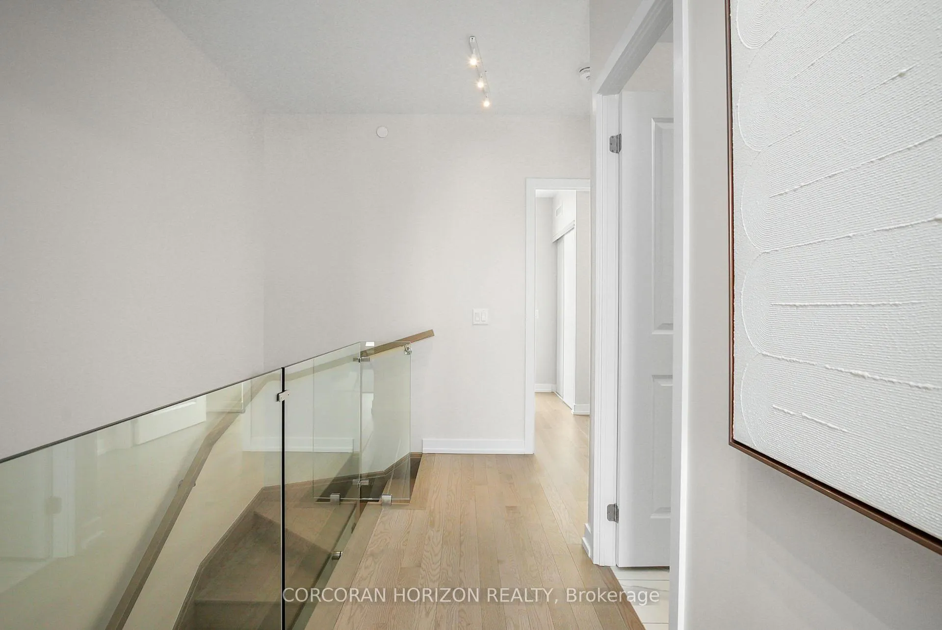 Photo 20 of Unit 423, 55 Duke Street W, Kitchener — HOMEH