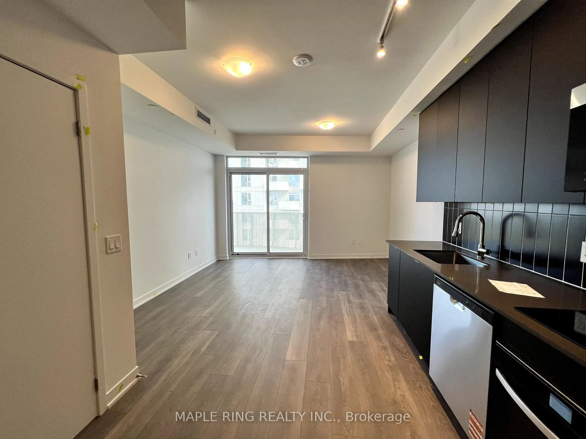 Photo 1 of Unit 1215, 10 Abeja Street, Vaughan, Concord — HOMEH
