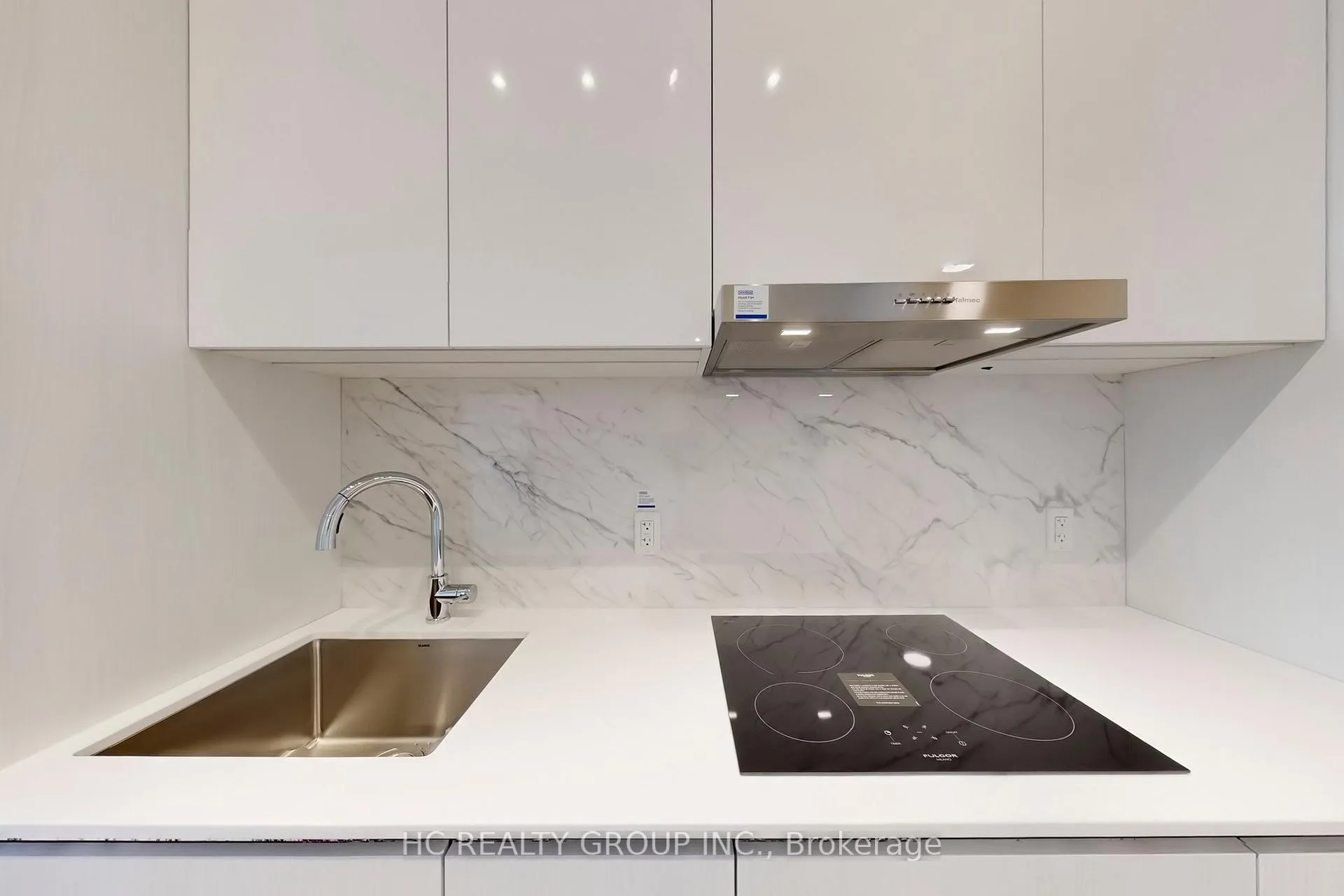 Photo 6 of Unit 2710, 8 Interchange Way, Vaughan, Vaughan Corporate Centre — HOMEH