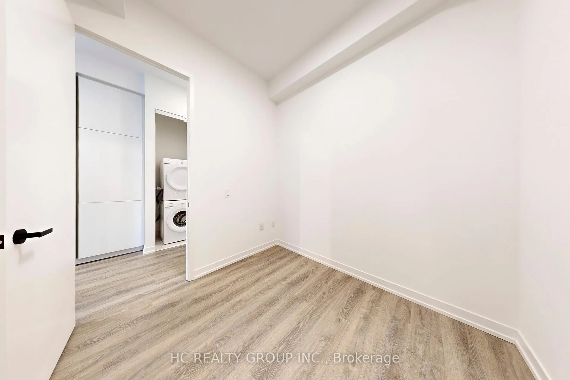 Photo 12 of Unit 2710, 8 Interchange Way, Vaughan, Vaughan Corporate Centre — HOMEH
