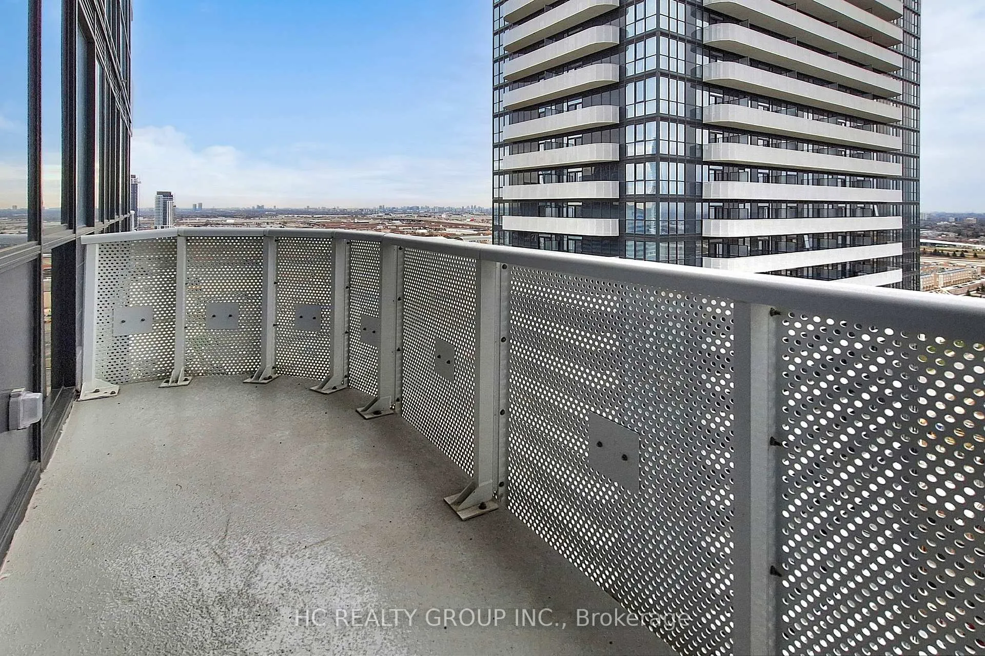 Photo 16 of Unit 2710, 8 Interchange Way, Vaughan, Vaughan Corporate Centre — HOMEH