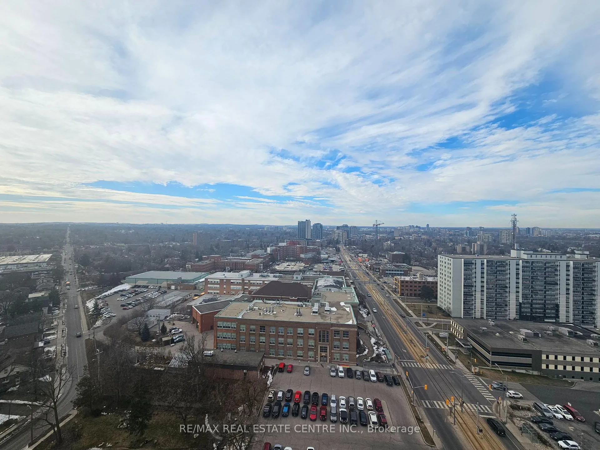 Photo 8 of Unit 1705, 741 King Street W, Kitchener, KW Hospital — HOMEH