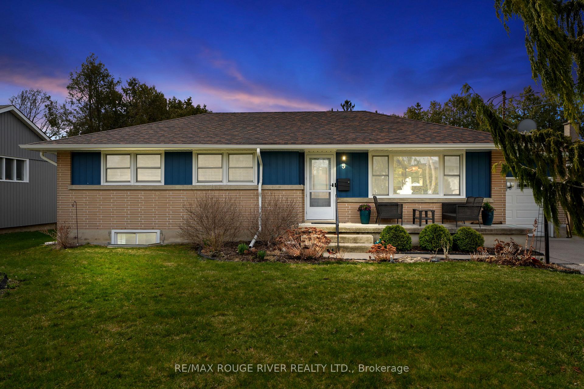 Photo 1 of 5 Jane Street, Cobourg — HOMEH