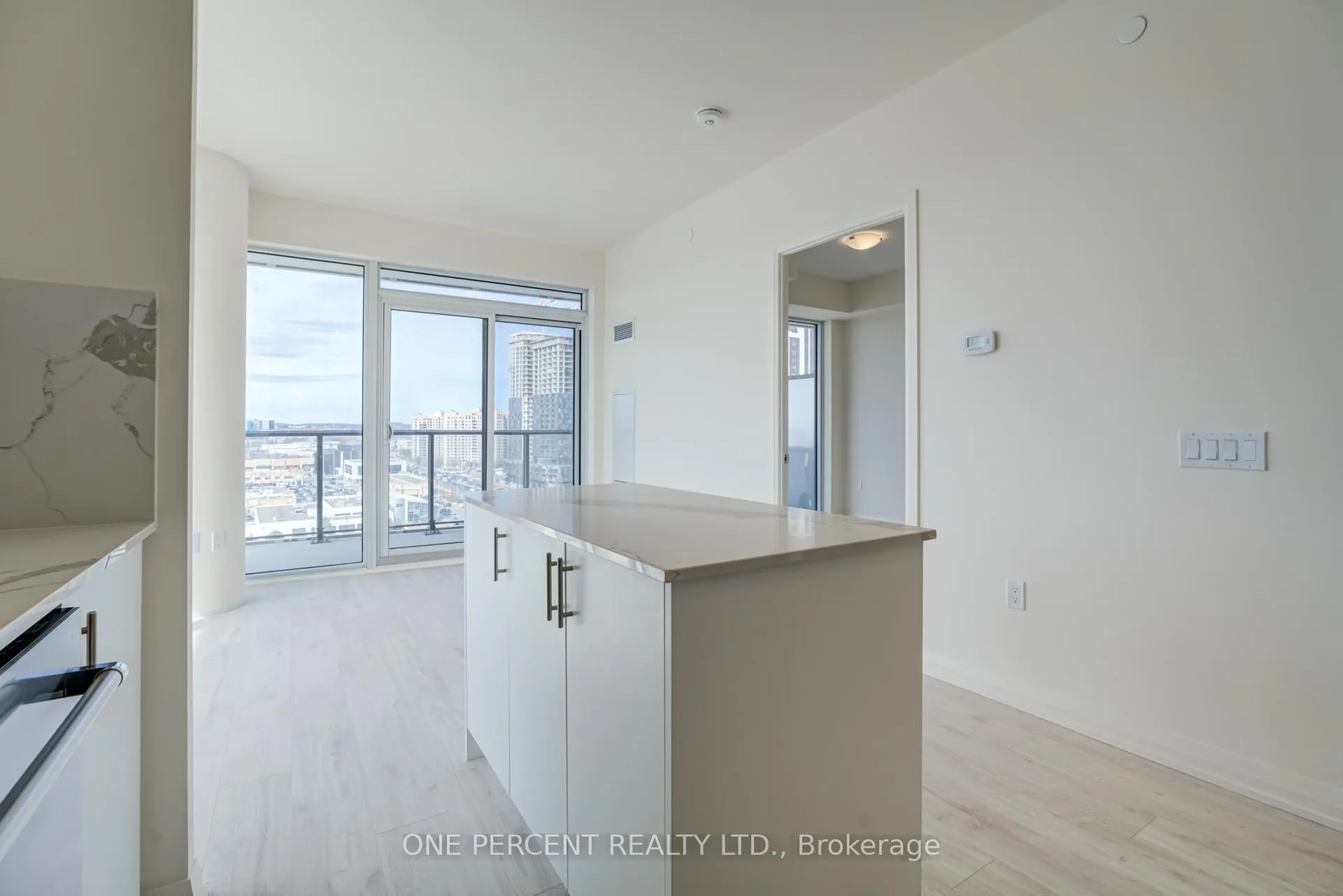 Photo 11 of Unit 1121, 9000 Jane Street, Vaughan, Concord — HOMEH