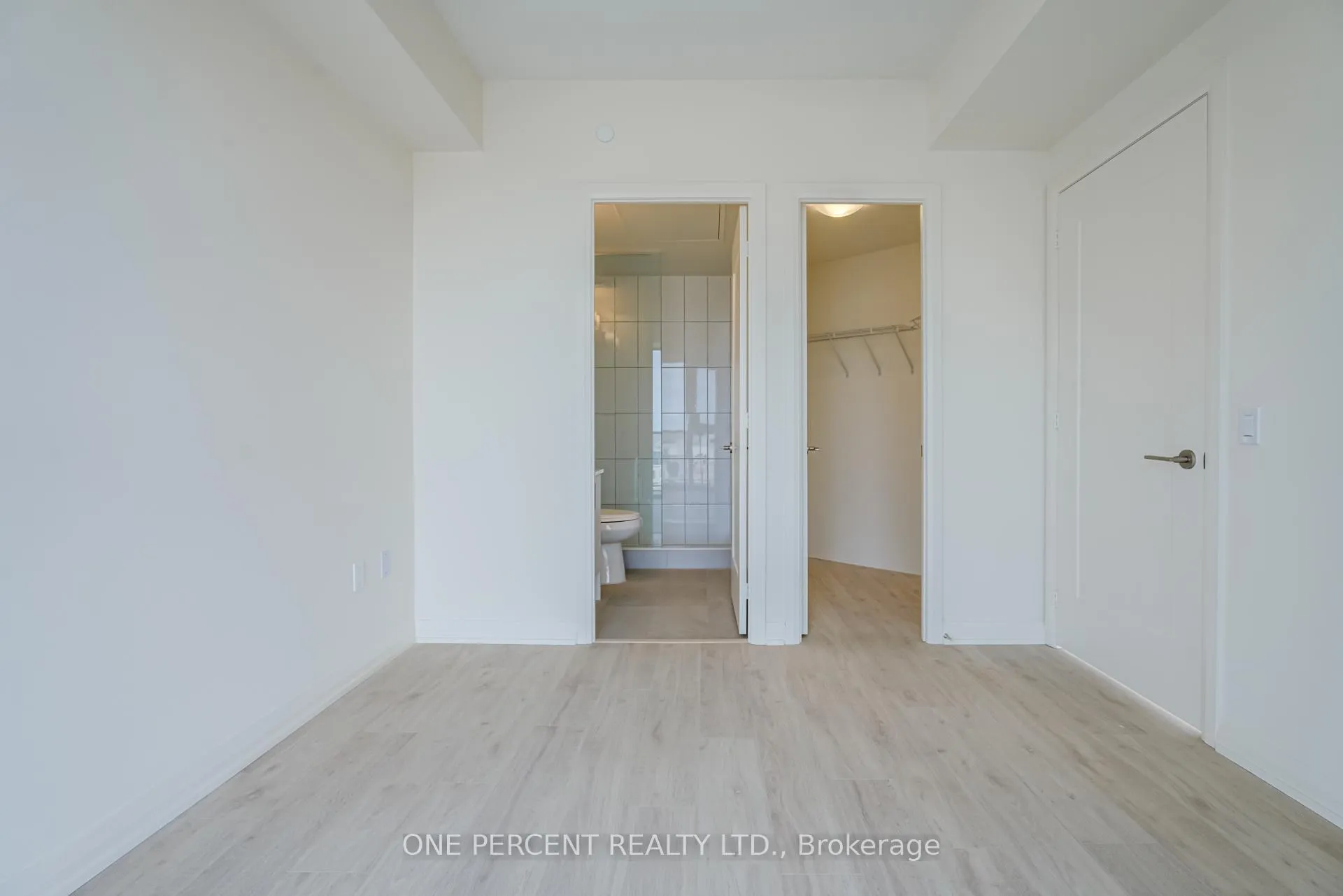 Photo 15 of Unit 1121, 9000 Jane Street, Vaughan, Concord — HOMEH